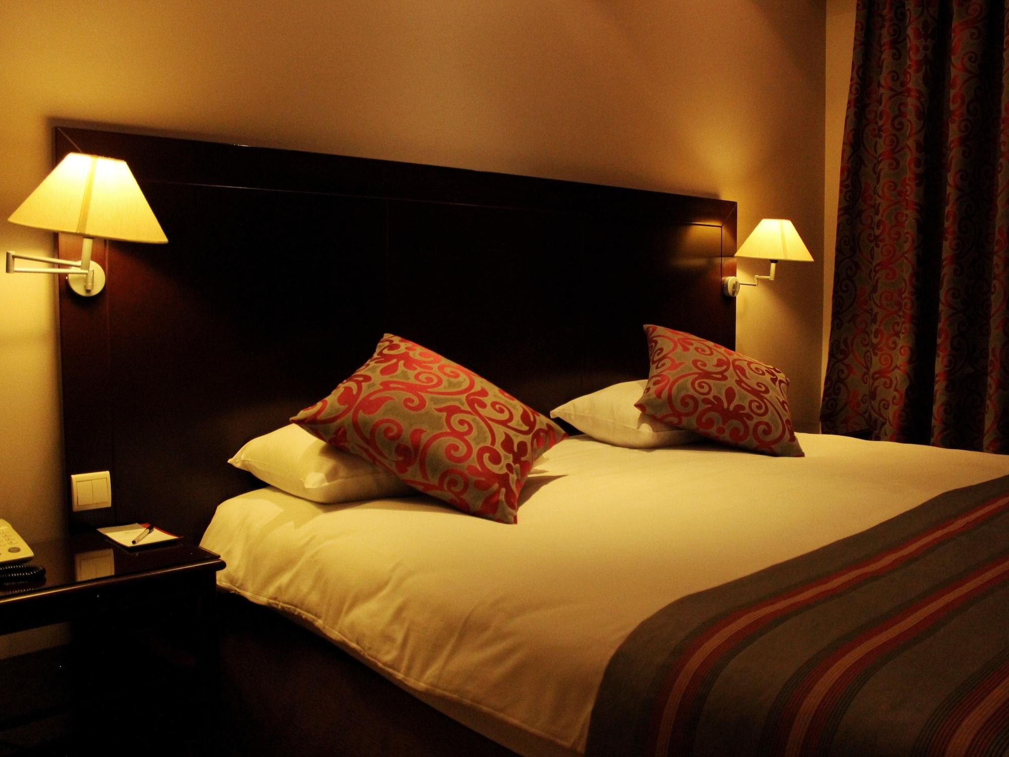 Europe Hotel Erévan Extérieur photo