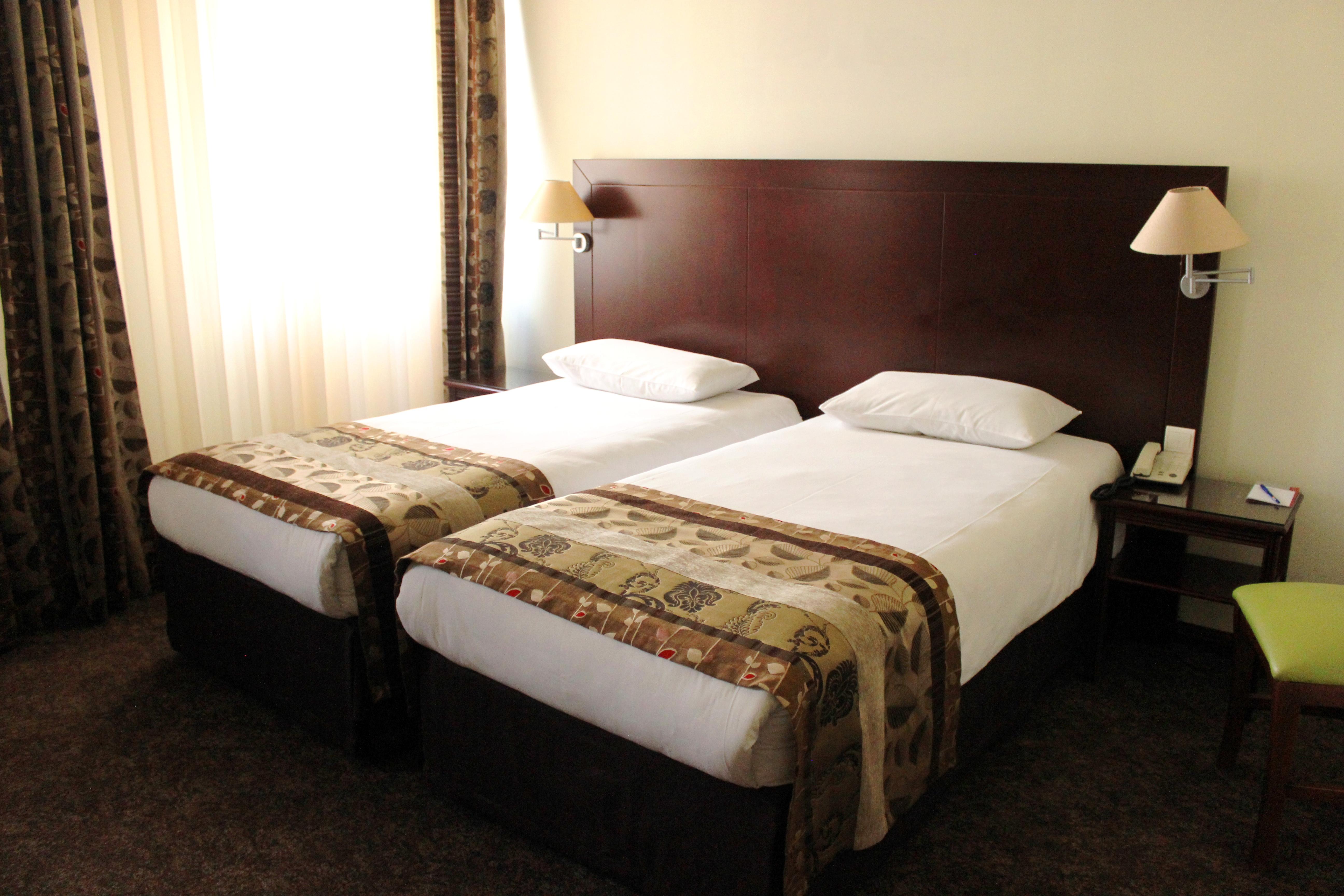 Europe Hotel Erévan Extérieur photo