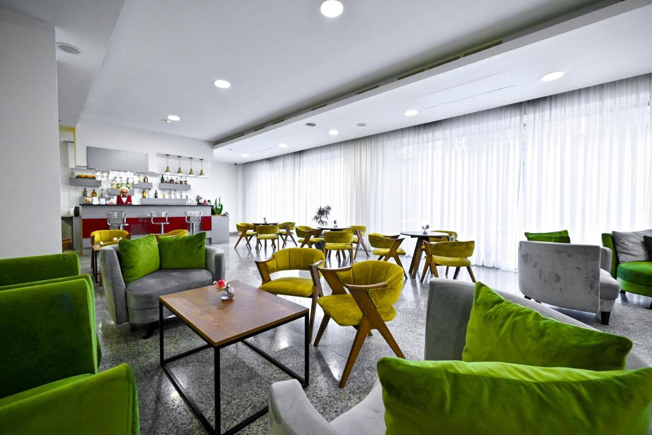 Europe Hotel Erévan Extérieur photo