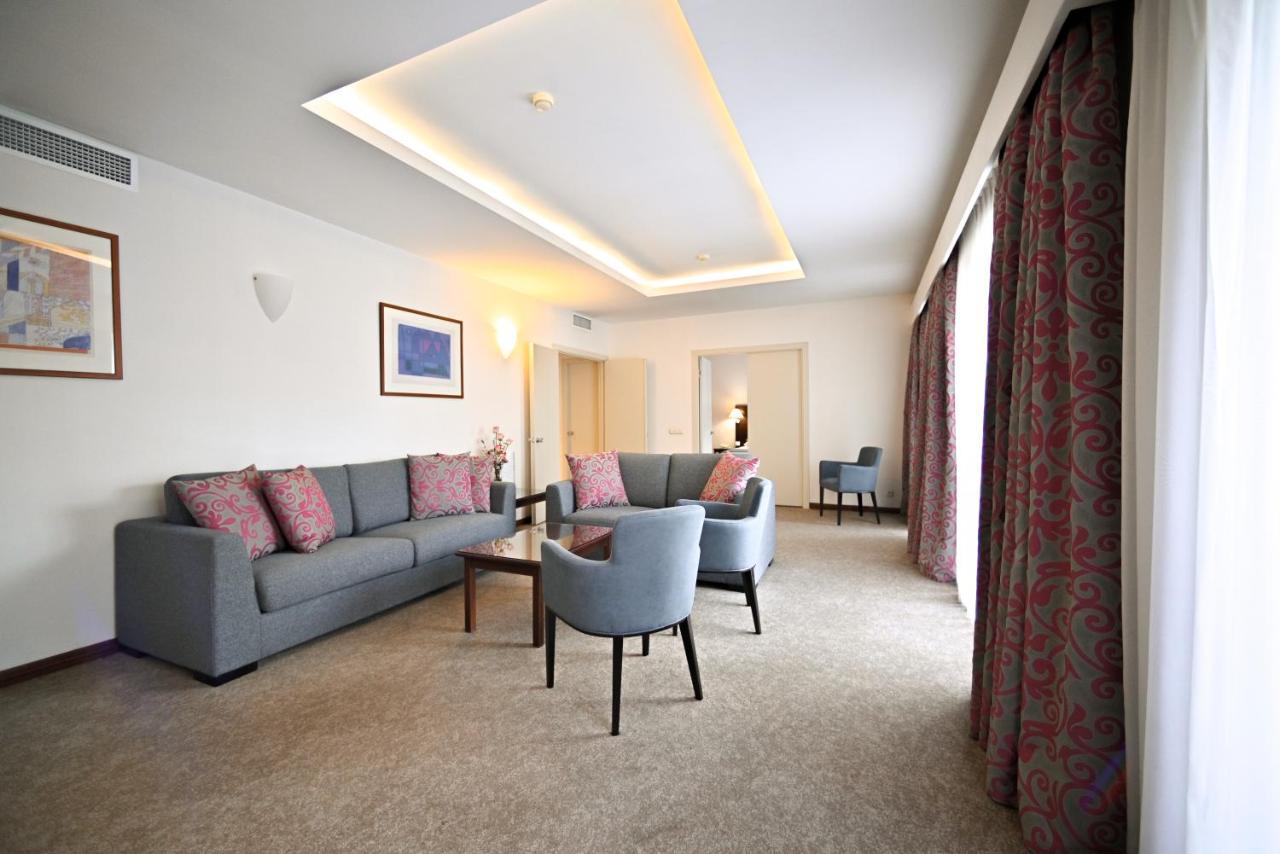 Europe Hotel Erévan Extérieur photo