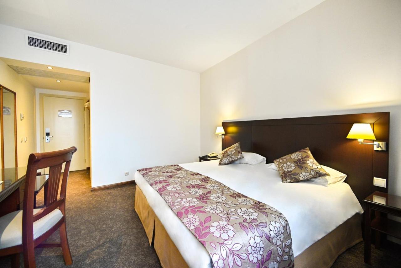 Europe Hotel Erévan Extérieur photo