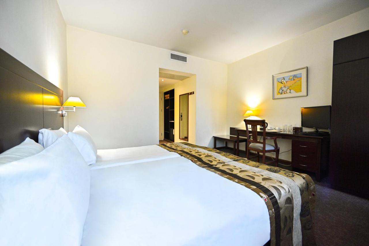Europe Hotel Erévan Extérieur photo