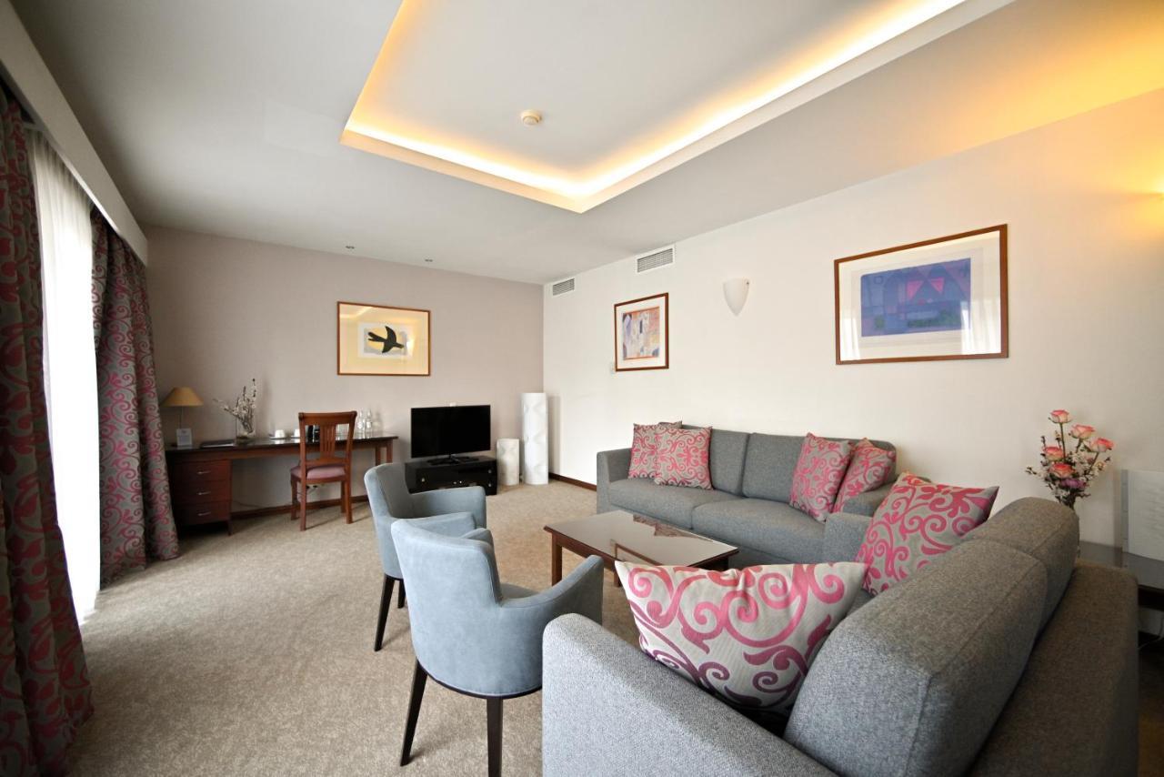 Europe Hotel Erévan Extérieur photo