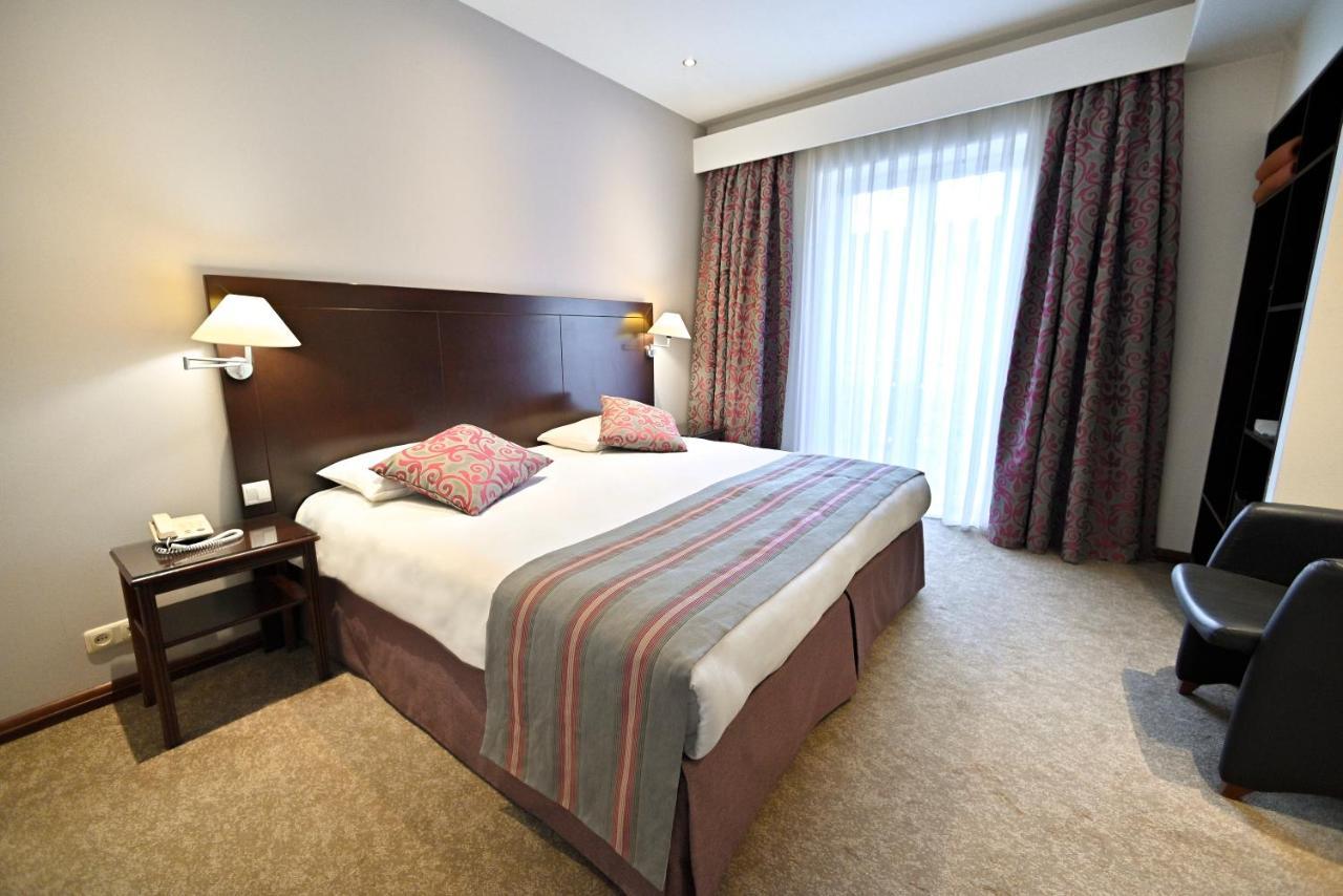 Europe Hotel Erévan Extérieur photo